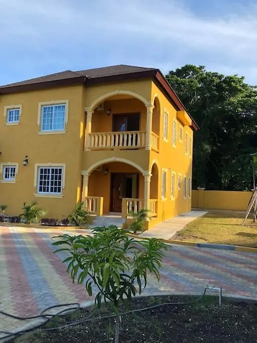 Peace Of Mind- Serenity Palm Apartment Runaway Bay